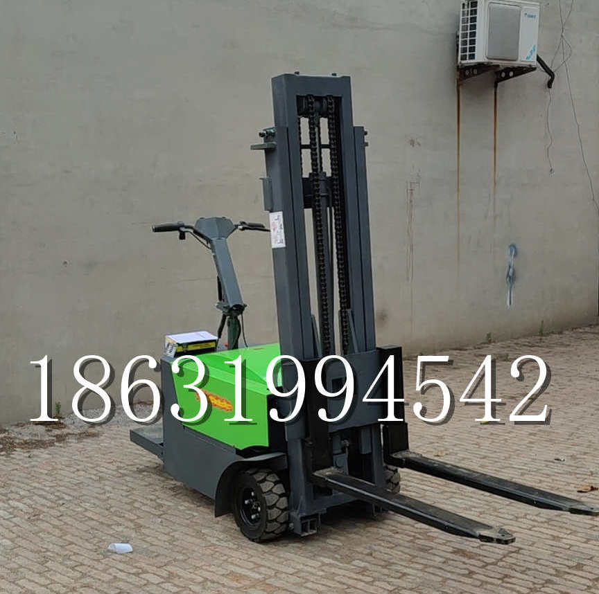 应城市优程全电动叉车插腿式堆高车液压装卸车1.5吨升高小型站驾式铲车
